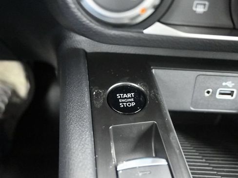 Certified 2025 Nissan Kicks S AWD/4WD image 19