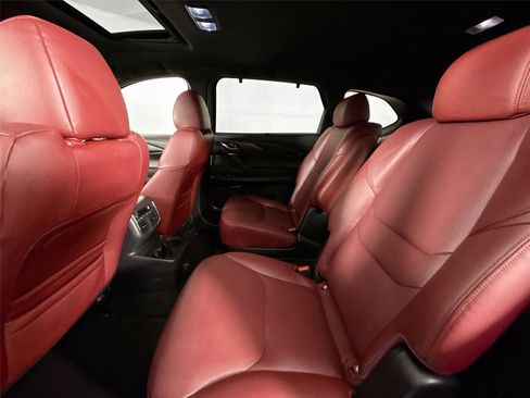 Certified 2023 MAZDA CX-9 Carbon Edition image 33