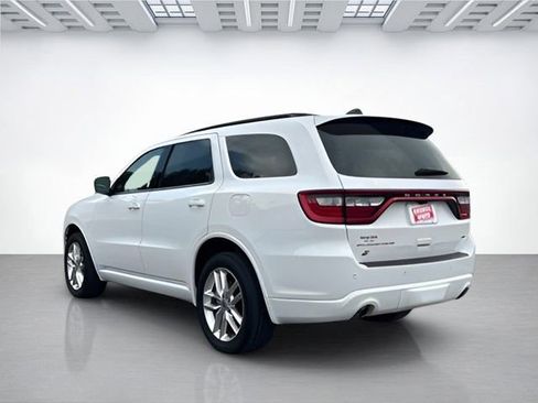Used 2023 Dodge Durango GT image 6
