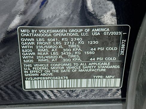 Used 2023 Volkswagen ID.4 Pro S Plus image 12