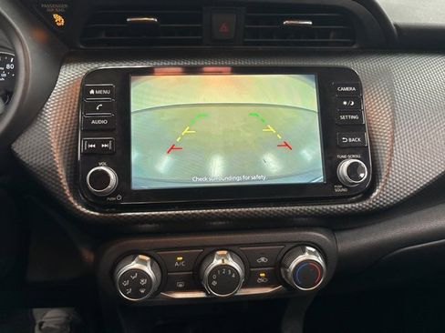 Used 2023 Nissan Kicks SV image 18