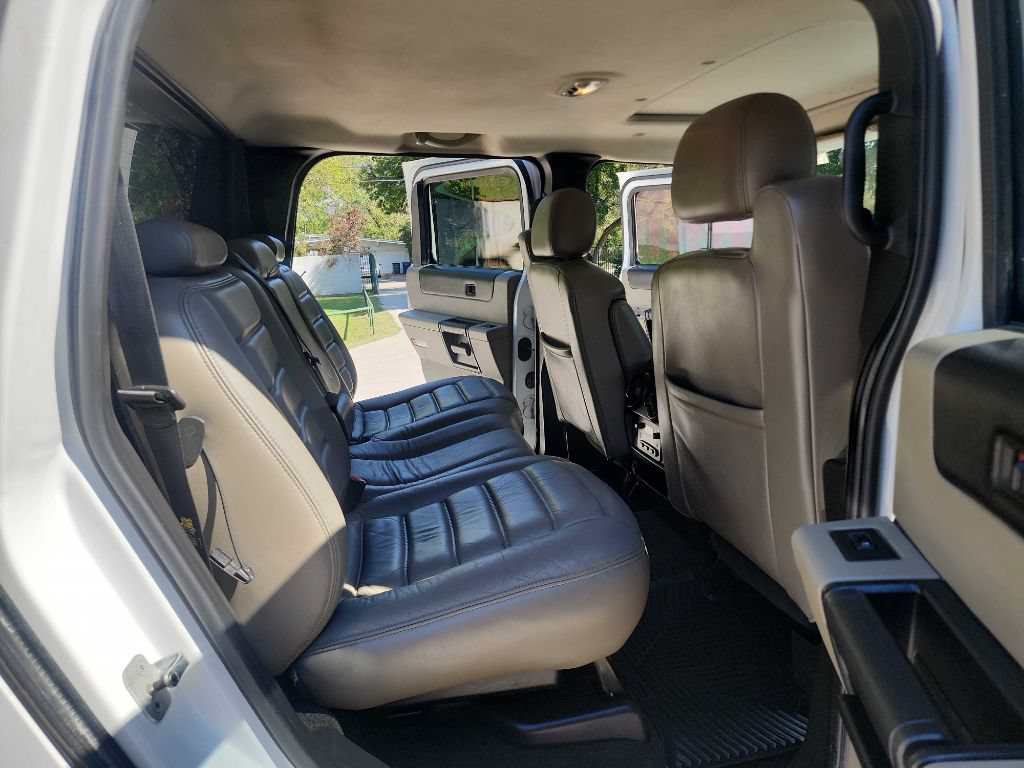 Used 2007 HUMMER H2 SUT AWD/4WD image 32