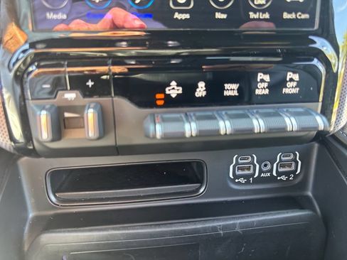 Used 2020 RAM 1500 Limited RWD image 40