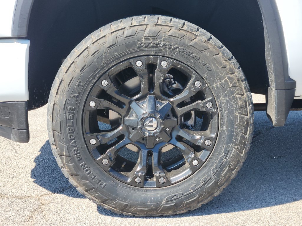Used 2020 Chevrolet Silverado 2500 High Country w/ Technology Package AWD/4WD image 10