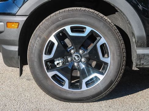 New 2023 Ford Bronco Sport Outer Banks w/ Tech Package AWD/4WD image 12