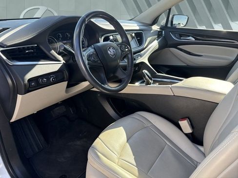Used 2021 Buick Enclave Essence w/ Sound and Sites Package image 9