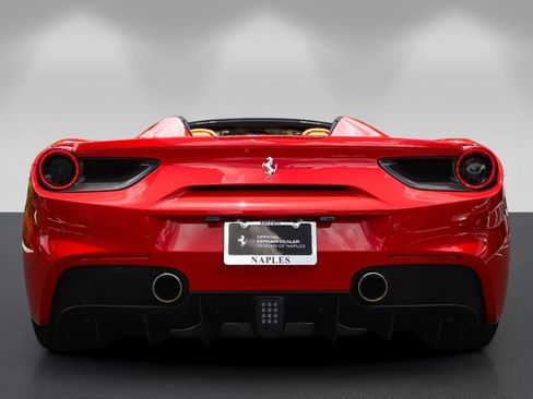 Certified 2019 Ferrari 488 Spider RWD image 4