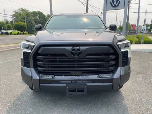 Used 2025 Toyota Tundra Limited AWD/4WD image 8