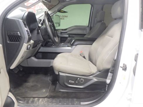 Used 2018 Ford F150 XLT w/ Equipment Group 302A Luxury AWD/4WD image 8