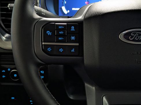 New 2025 Ford F250 Lariat w/ Lariat Ultimate Package image 43