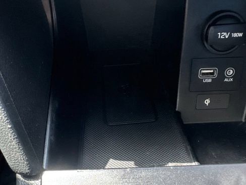 Used 2020 Hyundai Elantra Limited w/ Ultimate Package 03 FWD image 47