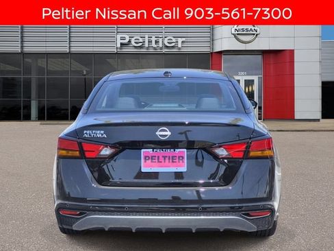 New 2026 Nissan Altima 2.5 SV FWD image 4