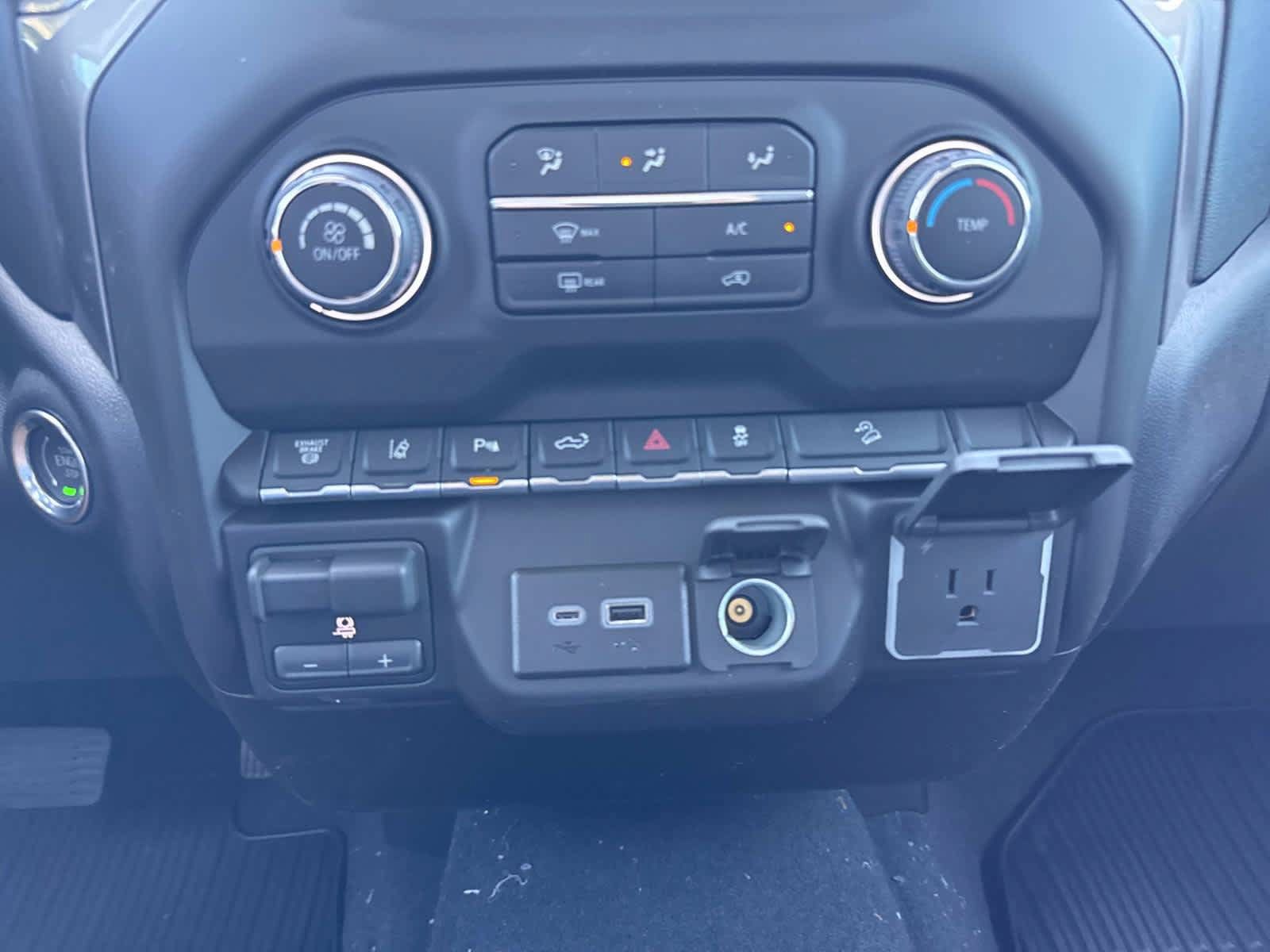 New 2026 Chevrolet Silverado 2500 Custom w/ Custom Value Package AWD/4WD image 15