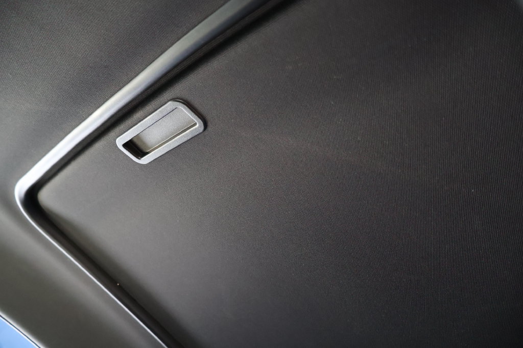 Used 2020 Chevrolet Camaro ZL1 RWD image 25