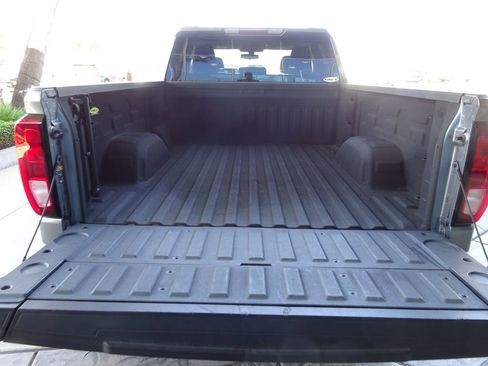 Certified 2021 GMC Sierra 1500 SLE RWD image 11