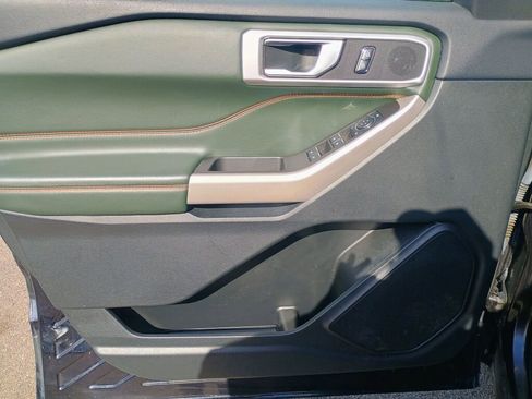 Used 2023 Ford Explorer Timberline image 6