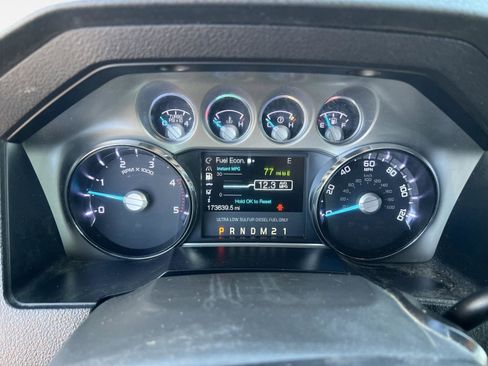 Used 2013 Ford F350 Lariat image 43