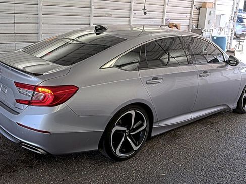 Used 2022 Honda Accord Sport image 5