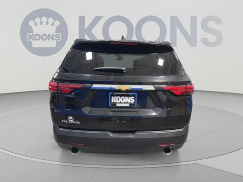 Used 2023 Chevrolet Traverse LS FWD image 5