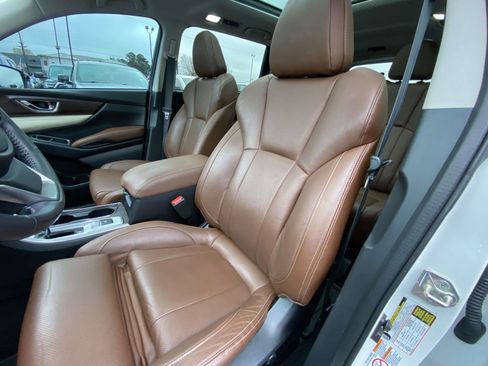 Used 2019 Subaru Ascent Touring w/ Popular Package #3 image 12