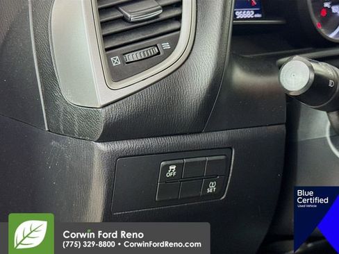 Used 2017 MAZDA MAZDA3 Sport image 13