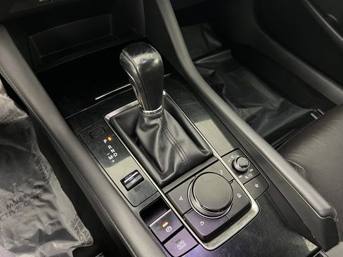 Used 2019 MAZDA MAZDA3 Hatchback w/ Premium Package image 29