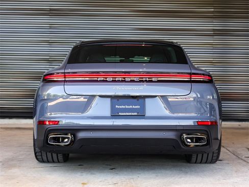New 2025 Porsche Panamera 4 image 6