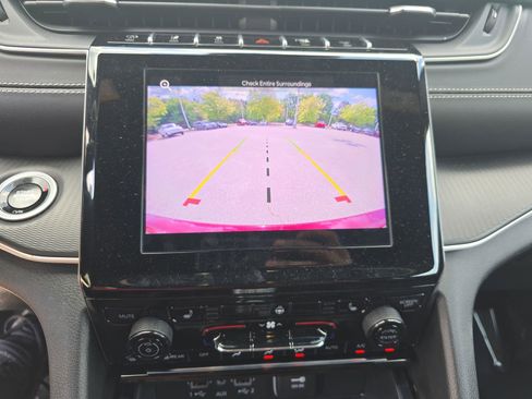 Used 2024 Jeep Grand Cherokee Altitude image 24