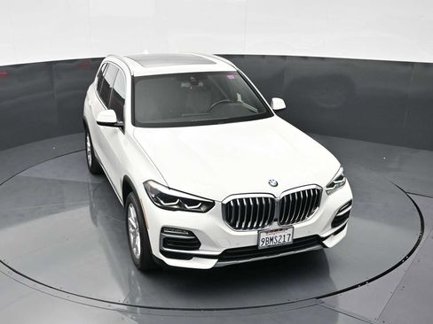 Used 2019 BMW X5 xDrive40i w/ Convenience Package AWD/4WD image 18