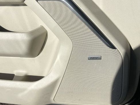 Used 2021 GMC Yukon Denali w/ Denali Premium Package image 21