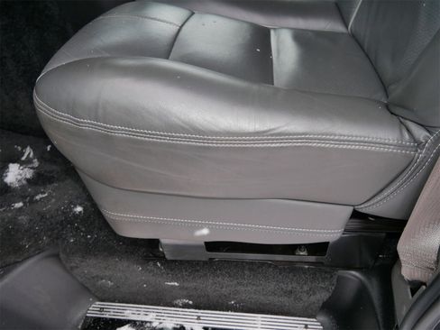 Used 2018 GMC Savana 2500 w/ Enhanced Convenience Package image 29