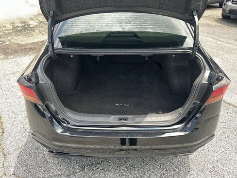 Used 2019 Nissan Altima 2.5 SV FWD image 19