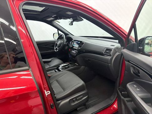 Used 2023 Honda Passport Elite image 15