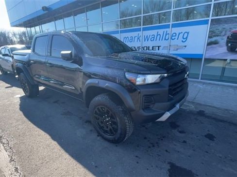 Certified 2023 Chevrolet Colorado Trail Boss w/ Advanced Trailering Package image 2