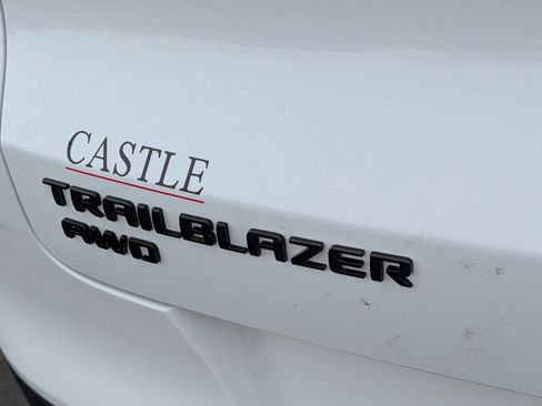 Used 2023 Chevrolet TrailBlazer RS image 15