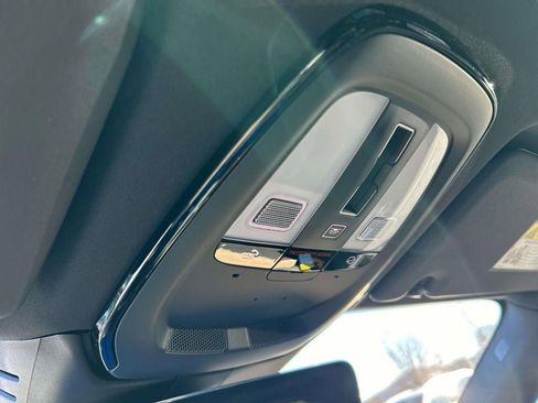 New 2026 Volvo XC60 B5 Plus w/ Protection Package Premier image 33