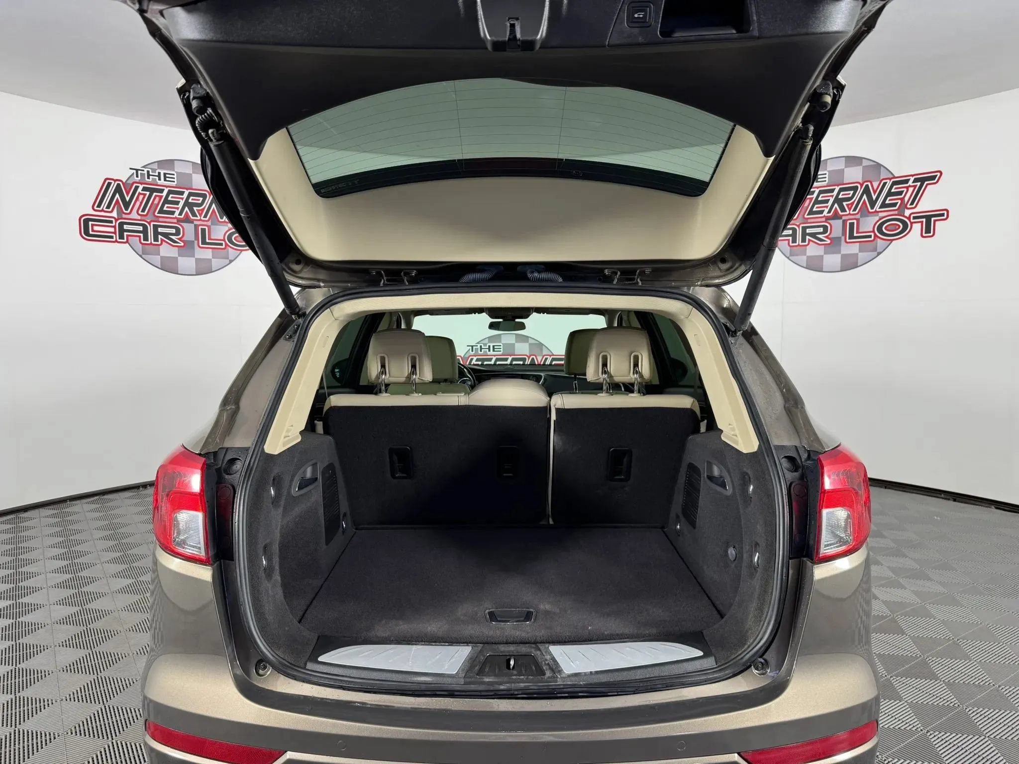 Used 2017 Buick Envision Preferred AWD/4WD image 27