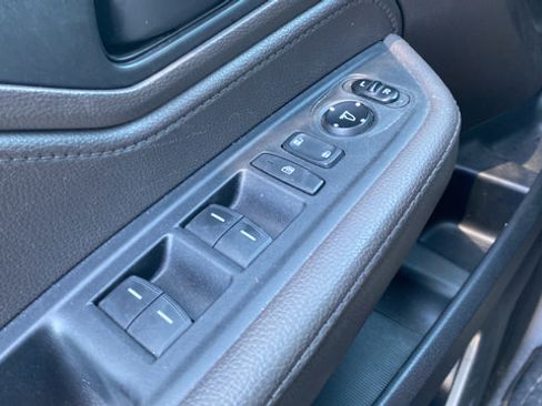 Used 2018 Honda Odyssey EX image 21