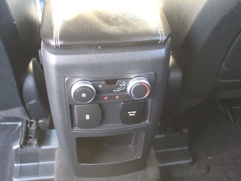 Used 2020 Ford Explorer Limited image 35