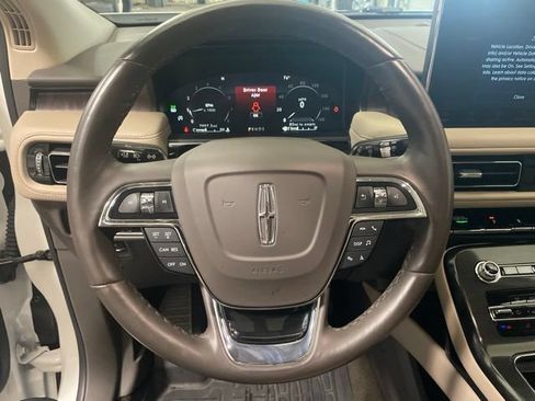 Used 2021 Lincoln Nautilus Reserve AWD/4WD image 19
