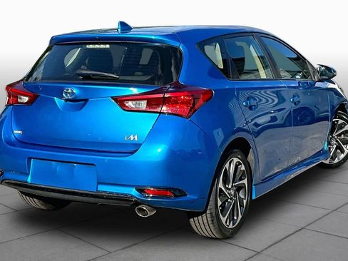 Used 2018 Toyota Corolla iM w/ All-Weather Mat Package FWD image 13