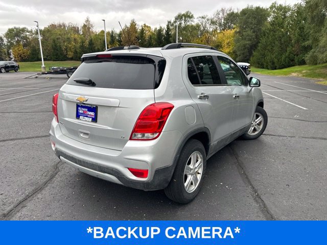 Used 2018 Chevrolet Trax LT w/ LT Convenience Package FWD image 4