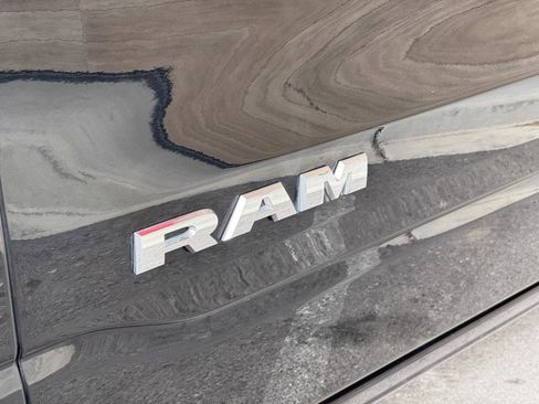 Used 2022 RAM 1500 Laramie image 9