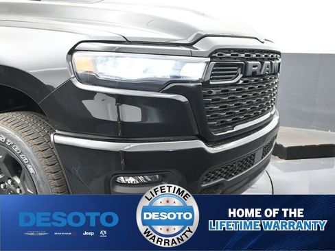 New 2026 RAM 1500 Express image 28