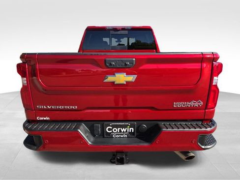 Used 2022 Chevrolet Silverado 2500 High Country AWD/4WD image 8