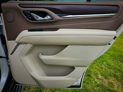 Certified 2023 GMC Yukon Denali AWD/4WD image 39