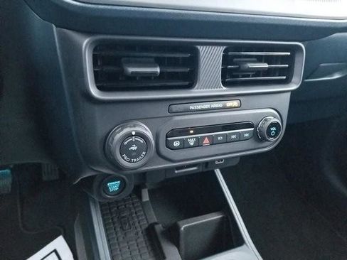 New 2025 Ford Maverick Lariat w/ Black Appearance Package image 23