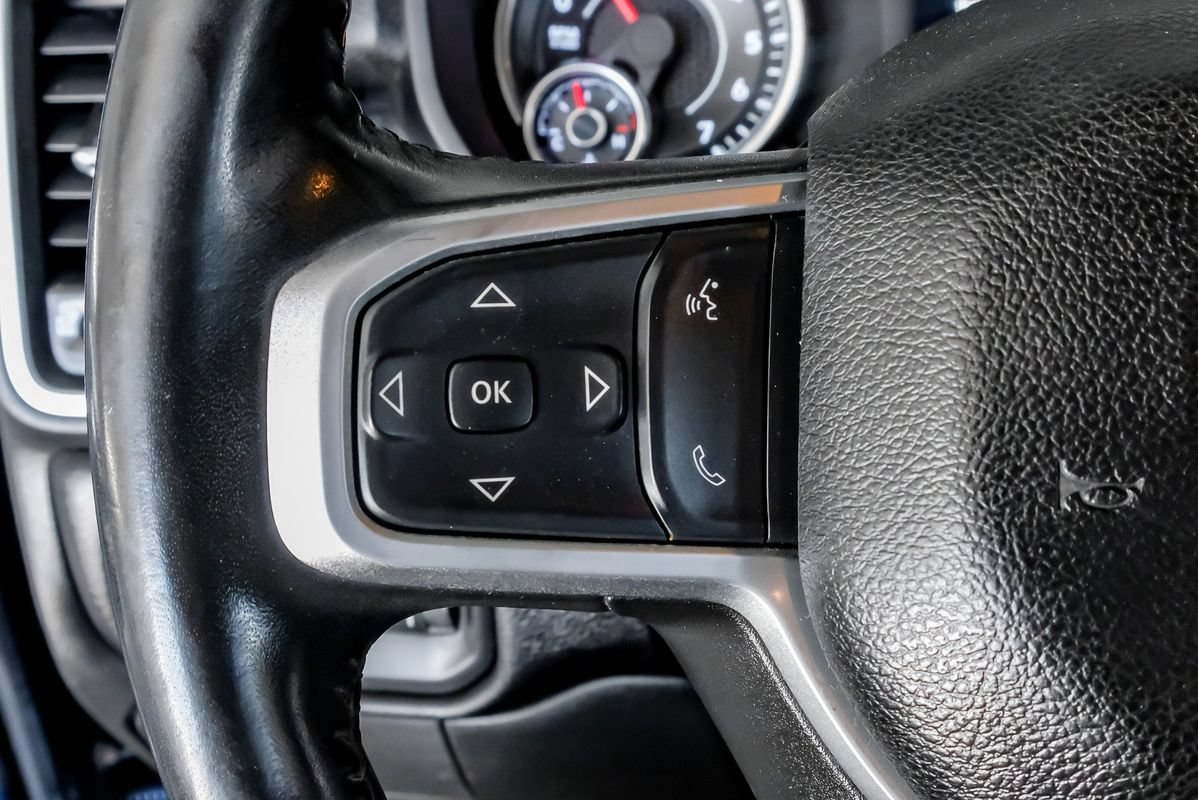 Used 2024 RAM 2500 Big Horn w/ Night Edition AWD/4WD image 17