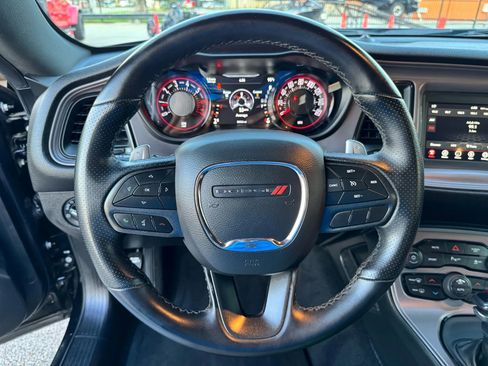 Used 2023 Dodge Challenger R/T w/ Blacktop Package image 30