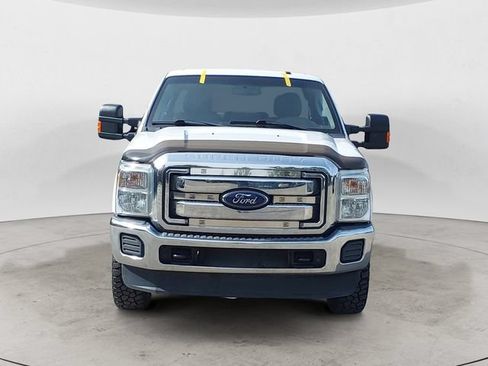 Used 2015 Ford F250 XLT w/ Camper Package AWD/4WD image 8